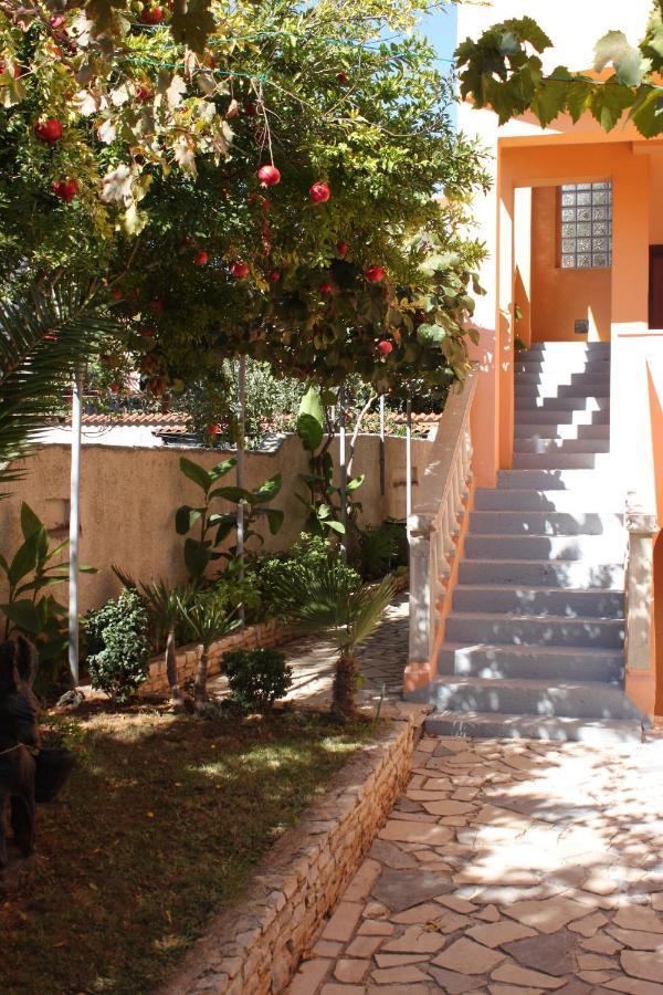 Apartments With A Parking Space Medulin - 7208 Exterior foto